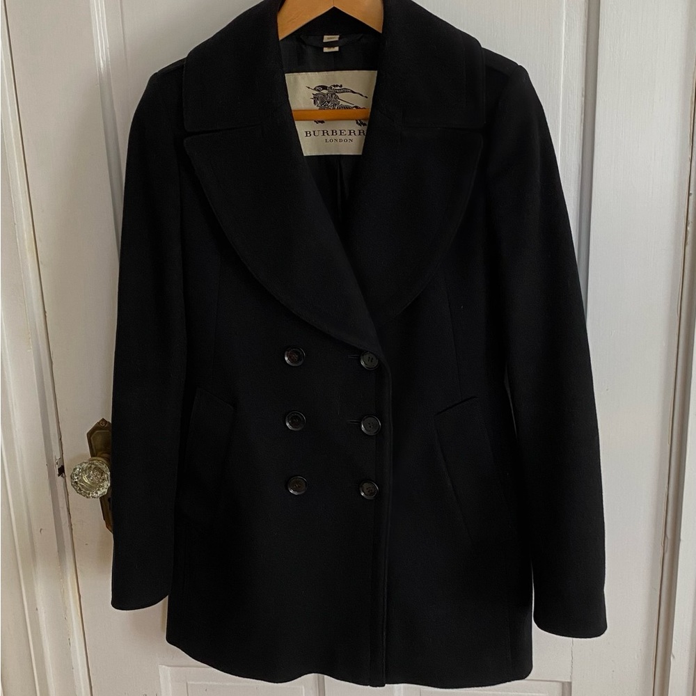Women’s Burberry pea coat black size 6